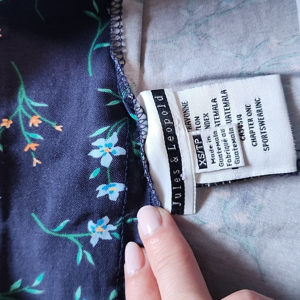 Floral Navy Stretch Pants - Picture 4 of 4